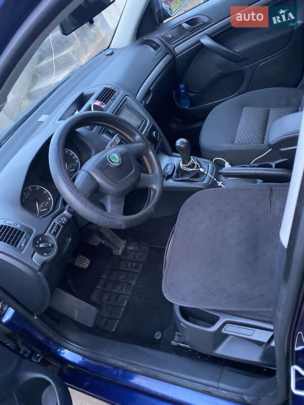 Универсал Skoda Octavia 2011 в Луцке