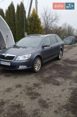 Універсал Skoda Octavia 2010 в Охтирці