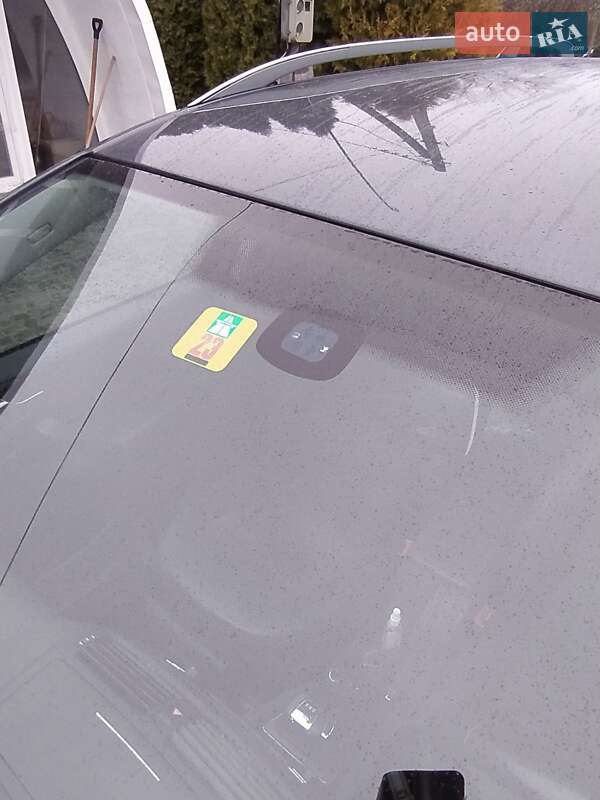 Універсал Skoda Octavia 2010 в Охтирці