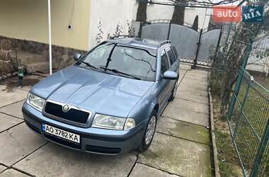 Универсал Skoda Octavia 2010 в Виноградове