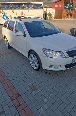 Универсал Skoda Octavia 2011 в Золочеве