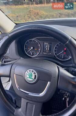 Лифтбек Skoda Octavia 2011 в 
