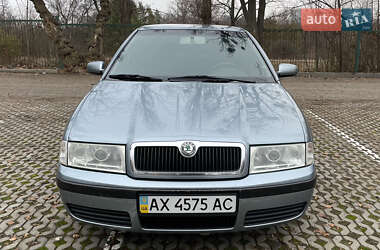 Ліфтбек Skoda Octavia 2004 в Харкові