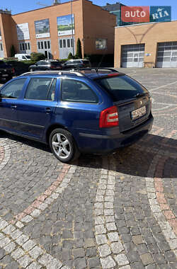 Универсал Skoda Octavia 2008 в Луцке