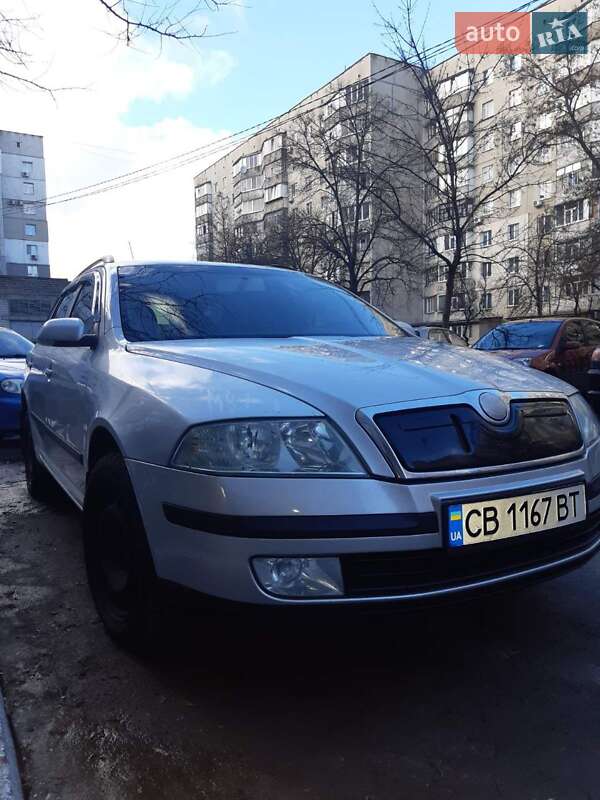 Універсал Skoda Octavia 2007 в Чернігові