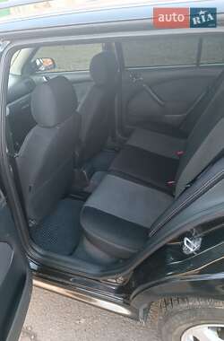 Универсал Skoda Octavia 2002 в 