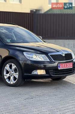 Універсал Skoda Octavia 2010 в Луцьку