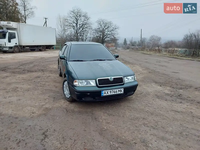 Skoda Octavia 2000
