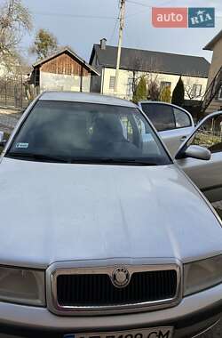 Лифтбек Skoda Octavia 2004 в 