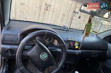 Лифтбек Skoda Octavia 2004 в 