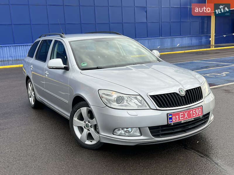 Універсал Skoda Octavia 2010 в Луцьку