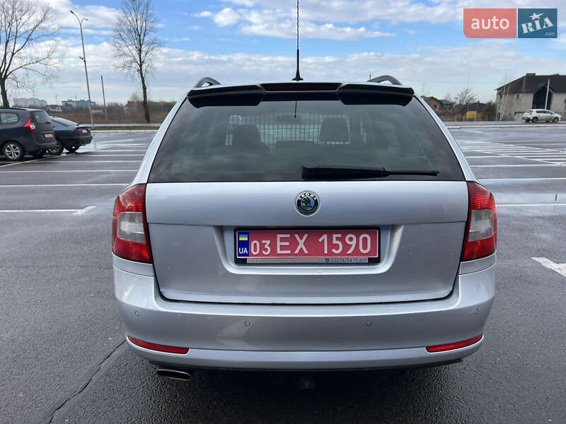 Універсал Skoda Octavia 2010 в Луцьку