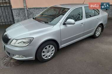 Ліфтбек Skoda Octavia 2010 в Хмельницькому