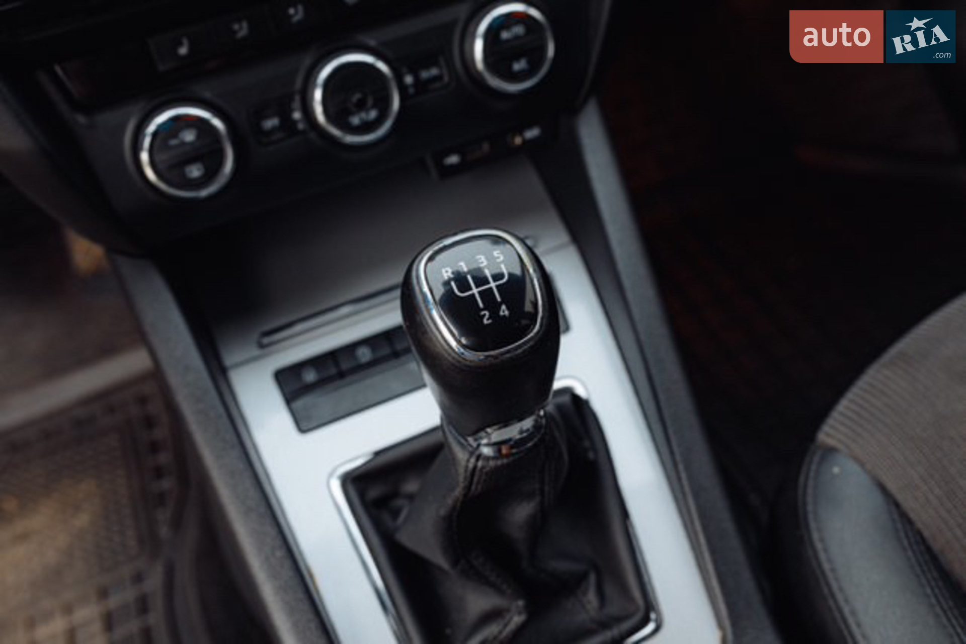 2015 Skoda Octavia - мініатюра 16