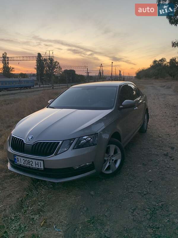 Ліфтбек Skoda Octavia 2017 в Вознесенську
