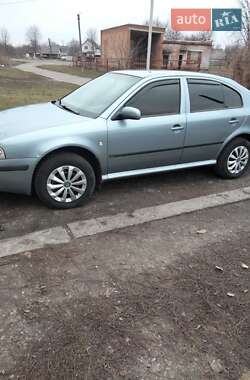 Лифтбек Skoda Octavia 2002 в Гребенке