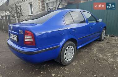 Лифтбек Skoda Octavia 2003 в Белополье