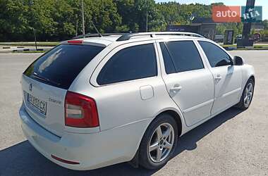 Универсал Skoda Octavia 2010 в 
