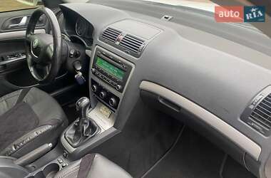 Лифтбек Skoda Octavia 2012 в 