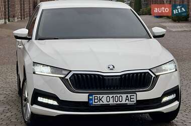 Ліфтбек Skoda Octavia 2023 в Рівному