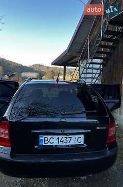 Универсал Skoda Octavia 2008 в Сколе