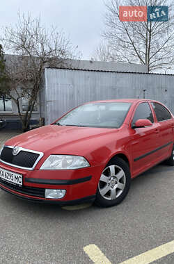 Лифтбек Skoda Octavia 2006 в Киеве