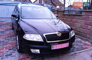 Универсал Skoda Octavia 2005 в Ровно