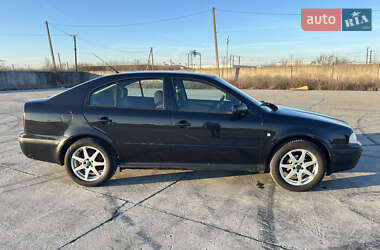Лифтбек Skoda Octavia 2006 в 