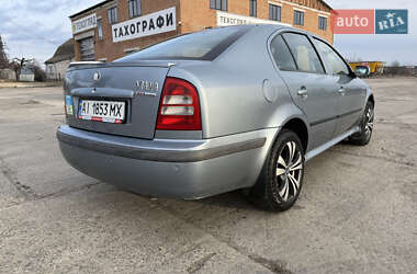 Ліфтбек Skoda Octavia 2002 в Переяславі