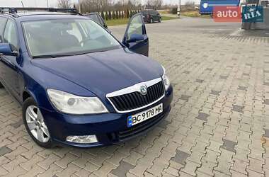 Універсал Skoda Octavia 2012 в Яворові