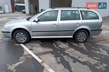 Универсал Skoda Octavia 2009 в 