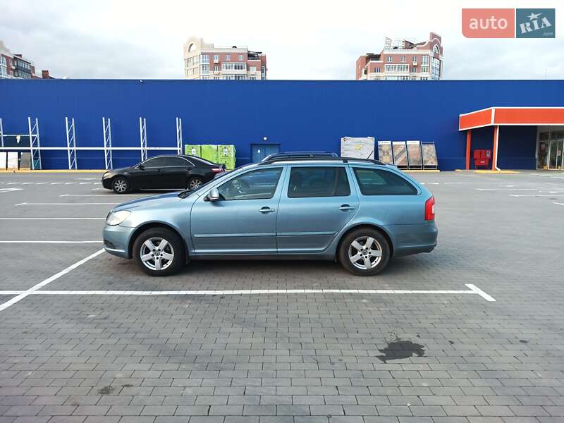 Універсал Skoda Octavia 2009 в Умані