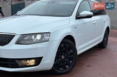 Универсал Skoda Octavia 2016 в Ровно