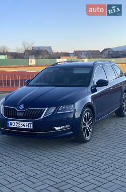 Універсал Skoda Octavia 2017 в Хусті