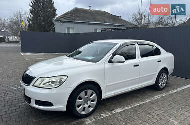 Ліфтбек Skoda Octavia 2011 в Шполі