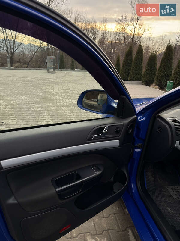 Универсал Skoda Octavia 2009 в Тячеве