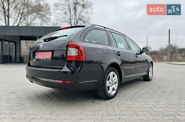 Універсал Skoda Octavia 2009 в Володимирі