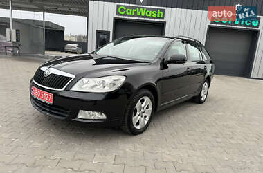 Універсал Skoda Octavia 2009 в Володимирі