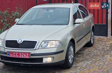 Лифтбек Skoda Octavia 2005 в Подольске