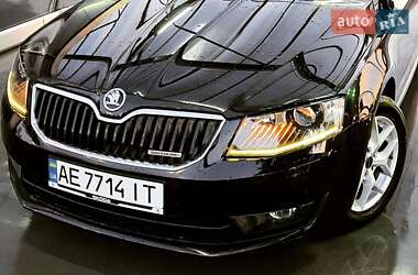 Універсал Skoda Octavia 2014 в Дніпрі