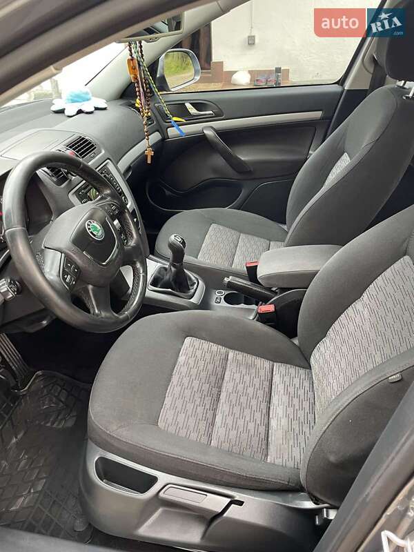 Универсал Skoda Octavia 2012 в Буче