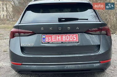 Универсал Skoda Octavia 2021 в Львове