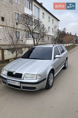 Универсал Skoda Octavia 2009 в Жмеринке