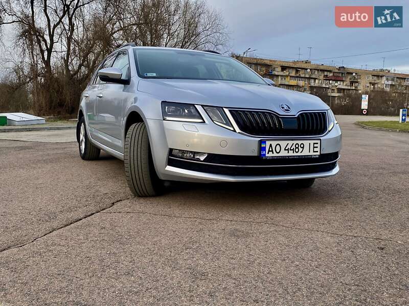 Універсал Skoda Octavia 2019 в Береговому