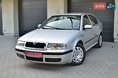 Лифтбек Skoda Octavia 2004 в Дрогобыче