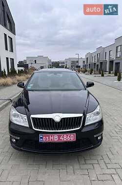 Универсал Skoda Octavia 2011 в 