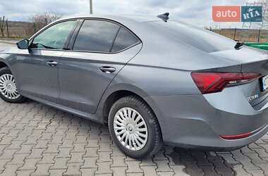 Лифтбек Skoda Octavia 2023 в 