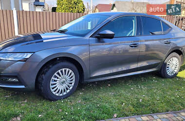 Лифтбек Skoda Octavia 2023 в 