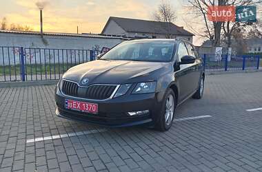 Універсал Skoda Octavia 2018 в Луцьку