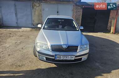 Лифтбек Skoda Octavia 2006 в 